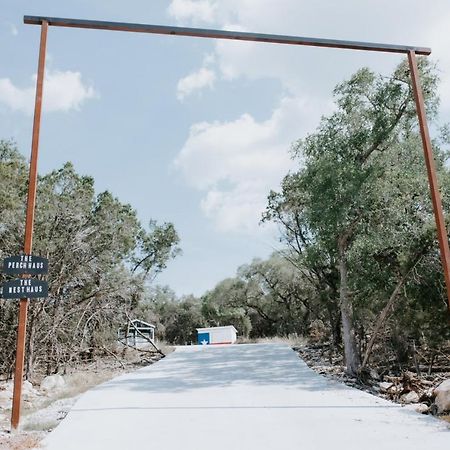 Spring Branch The Perch- Texas Tiny Haus With Amazing Viewsヴィラ エクステリア 写真